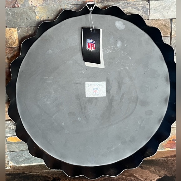 Baltimore Ravens NFL American Football Logo Bottle Top 13.5" Hanging Wall Sign - Picture 5 of 10